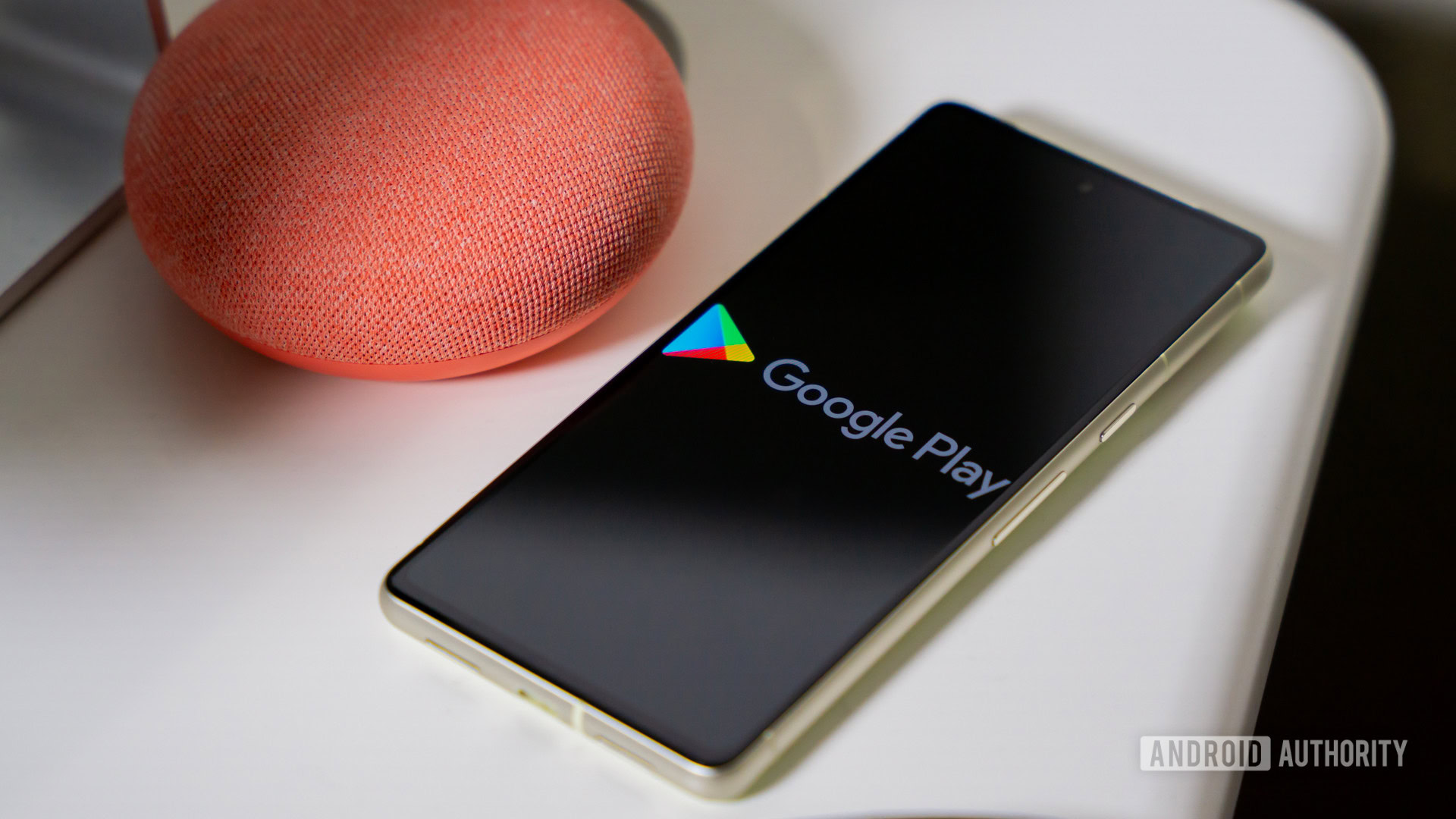 Google Play Store logo on smartphone stock photo (6) Google Play Store logo on smartphone stock photo (6)