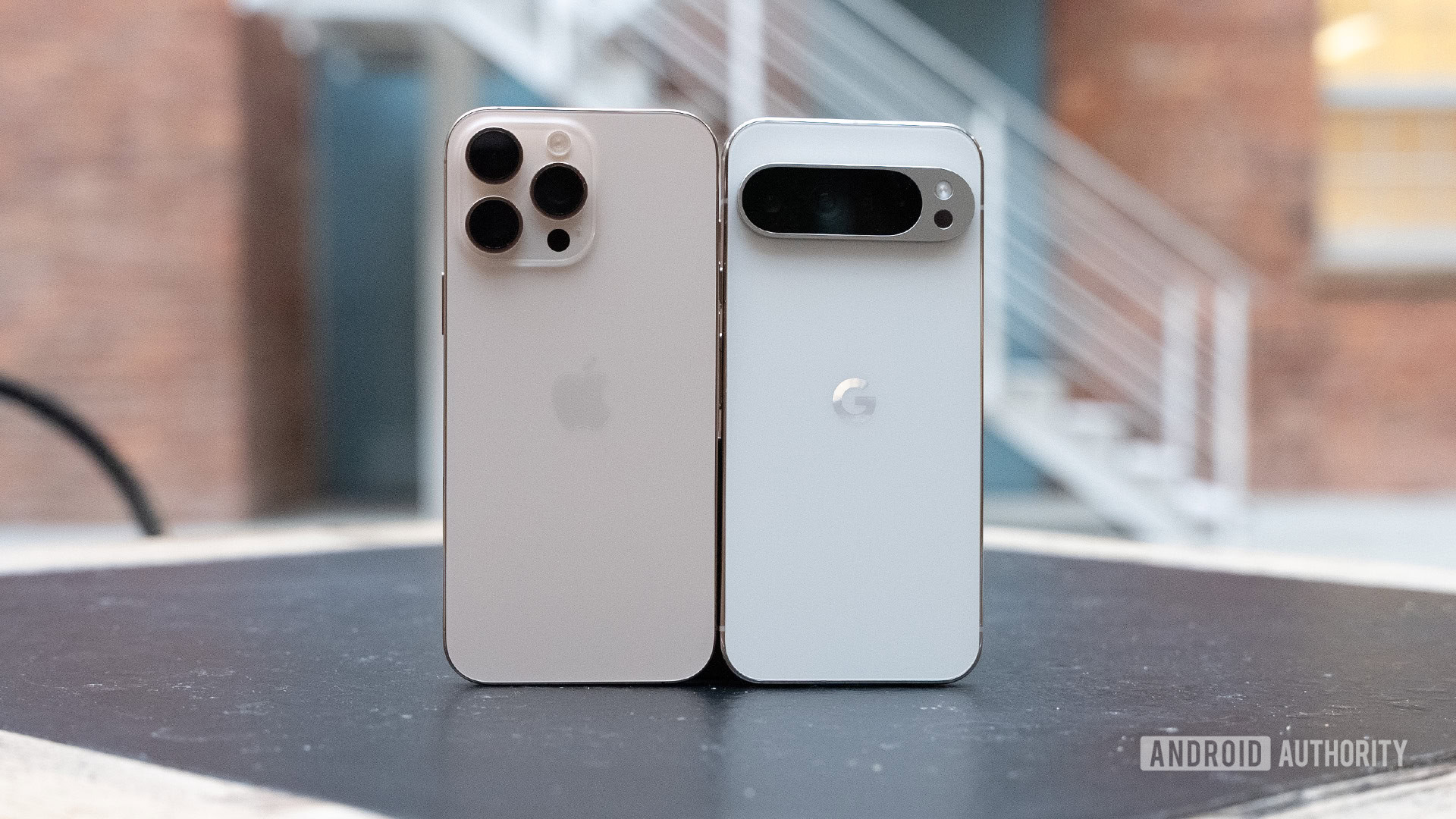 iPhone 16 Pro Max & Pixel 9 Pro XL iPhone 16 Pro Max & Pixel 9 Pro XL