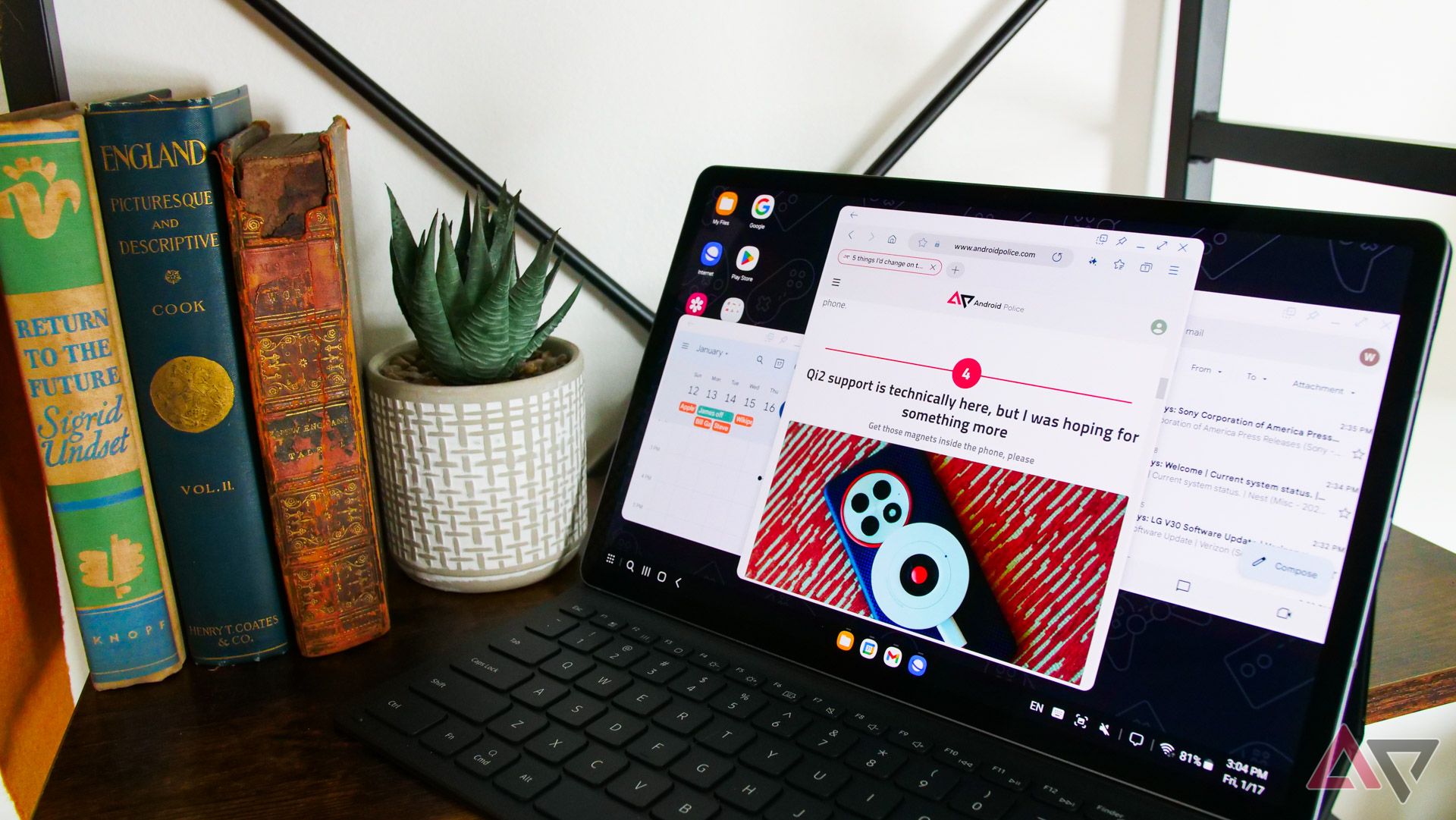 The Galaxy Tab S10+ running Samsung Dex.