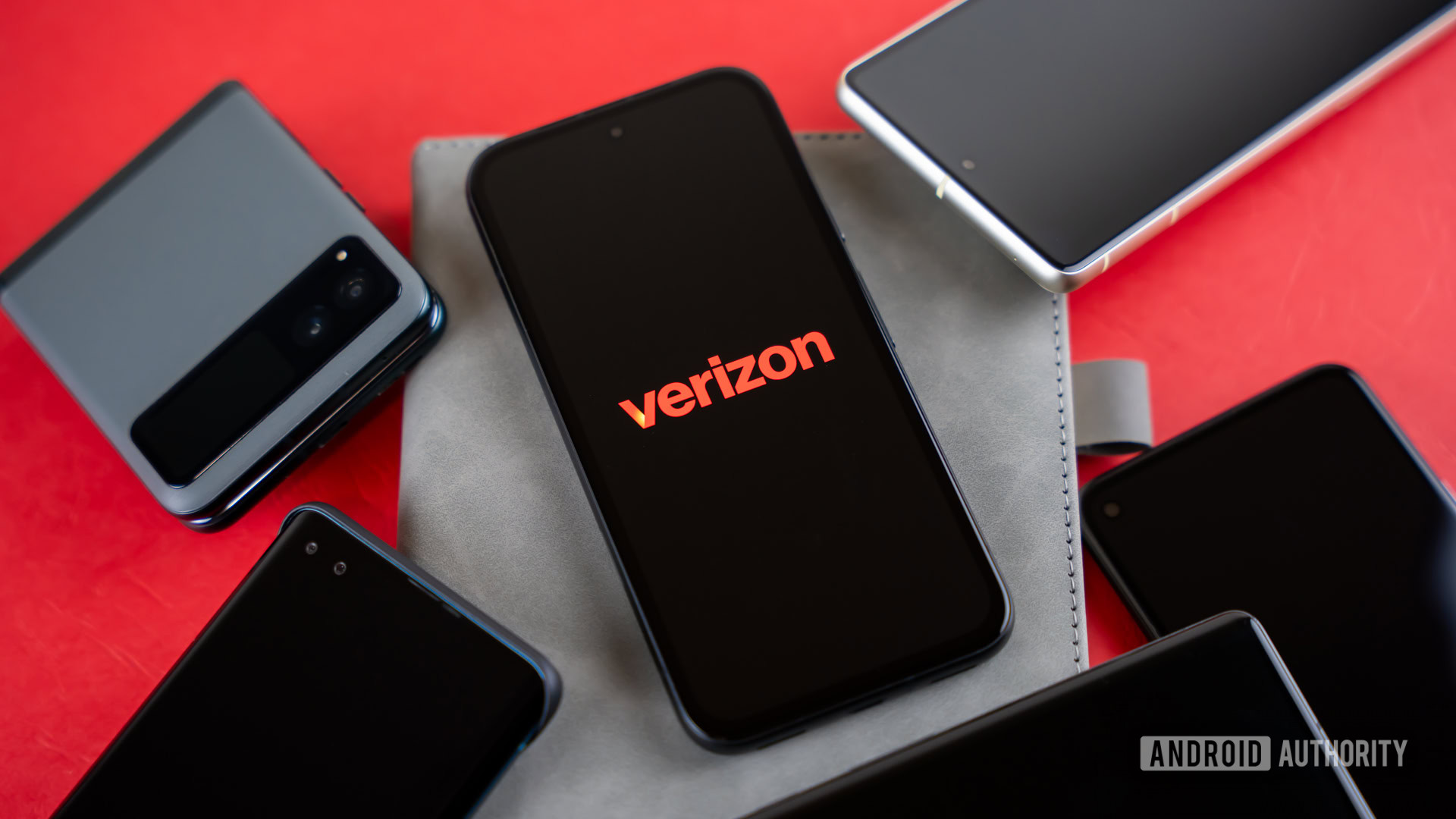 2024 Verizon logo on smartpohone Stock photo (7) 2024 Verizon logo on smartpohone Stock photo (7)