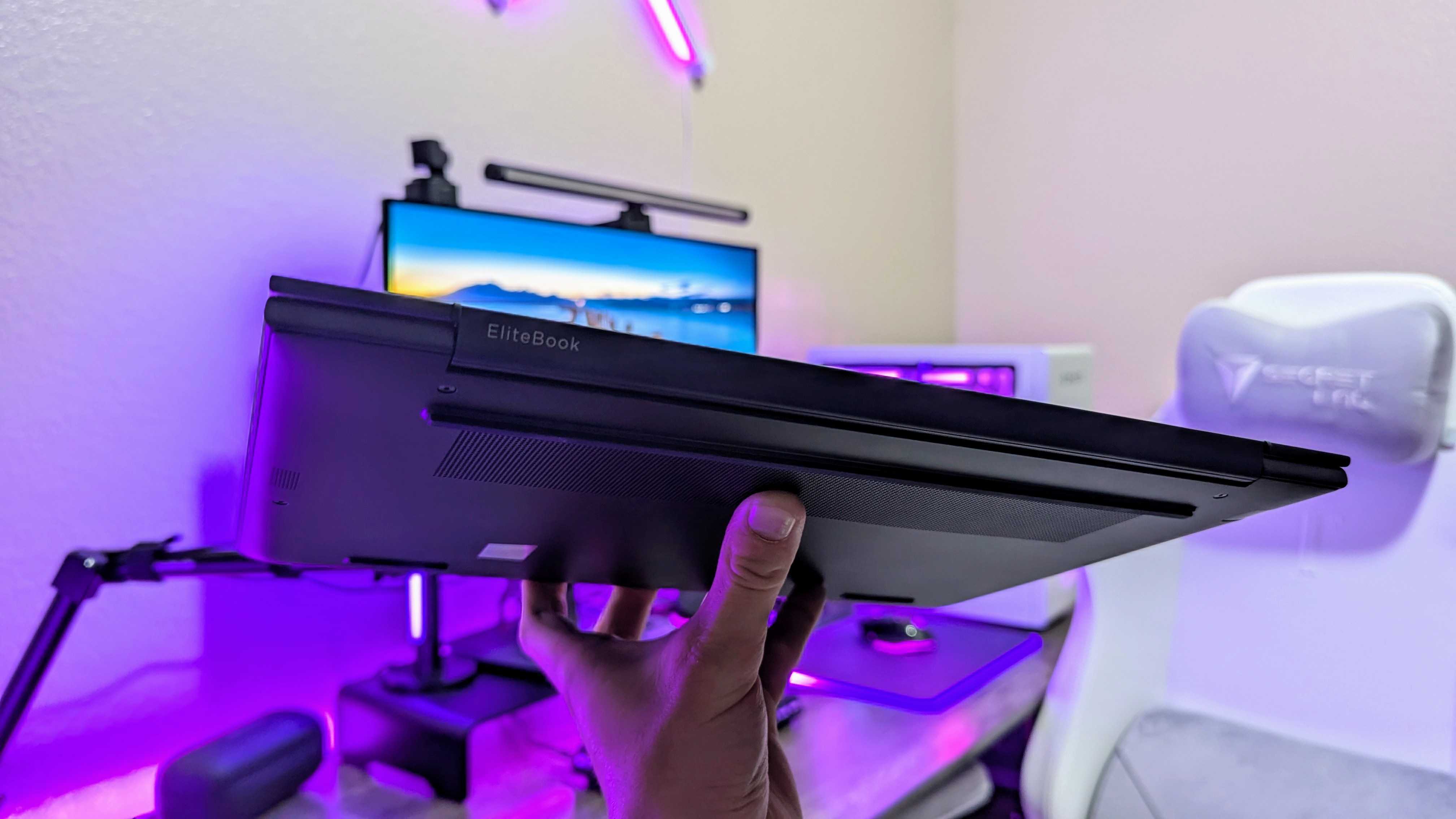 Image of the HP EliteBook Ultra 14 (G1i) laptop.