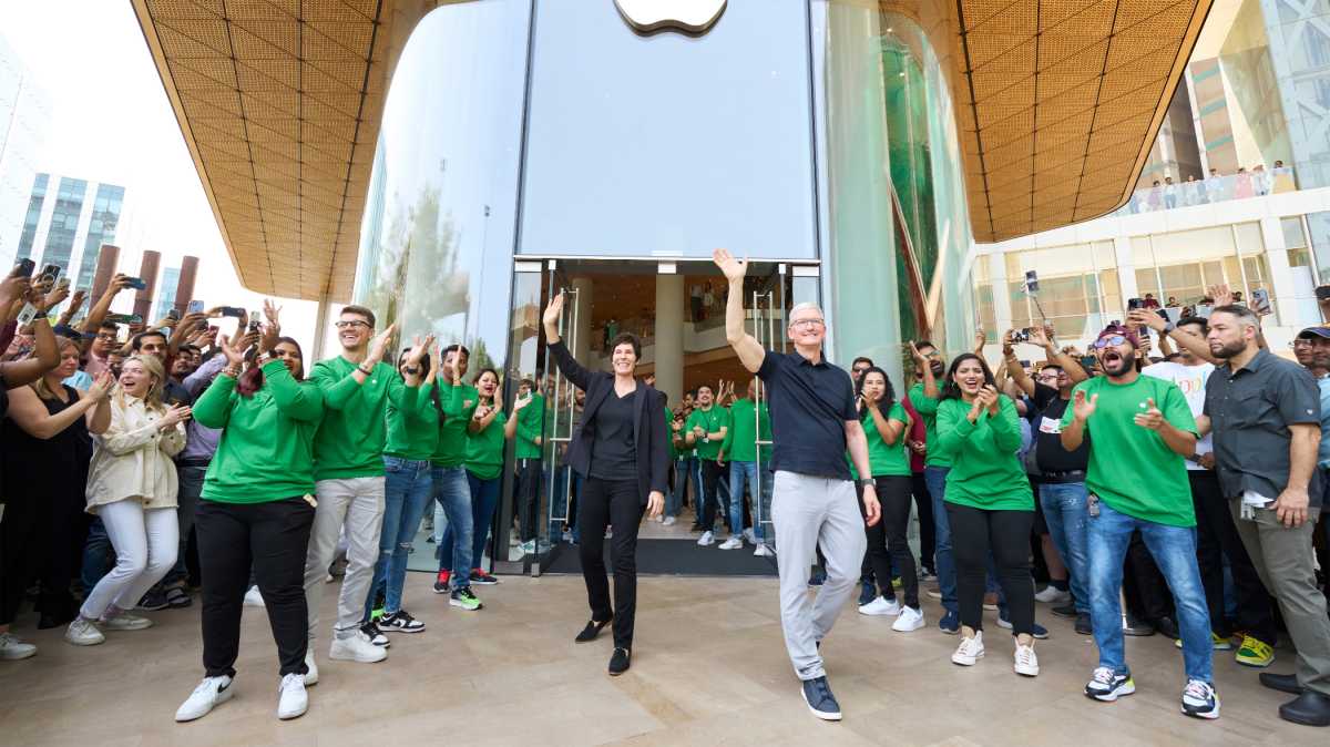 Apple Store mumbai