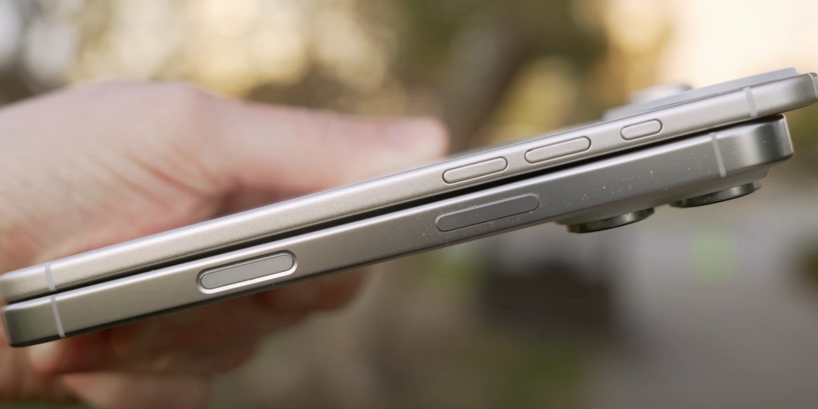 iPhone 17 Air dummy unit