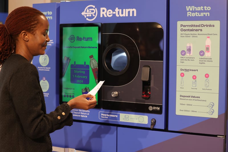 Are you getting the best deal when returning your plastic drinks bottles and cans for a refund? 