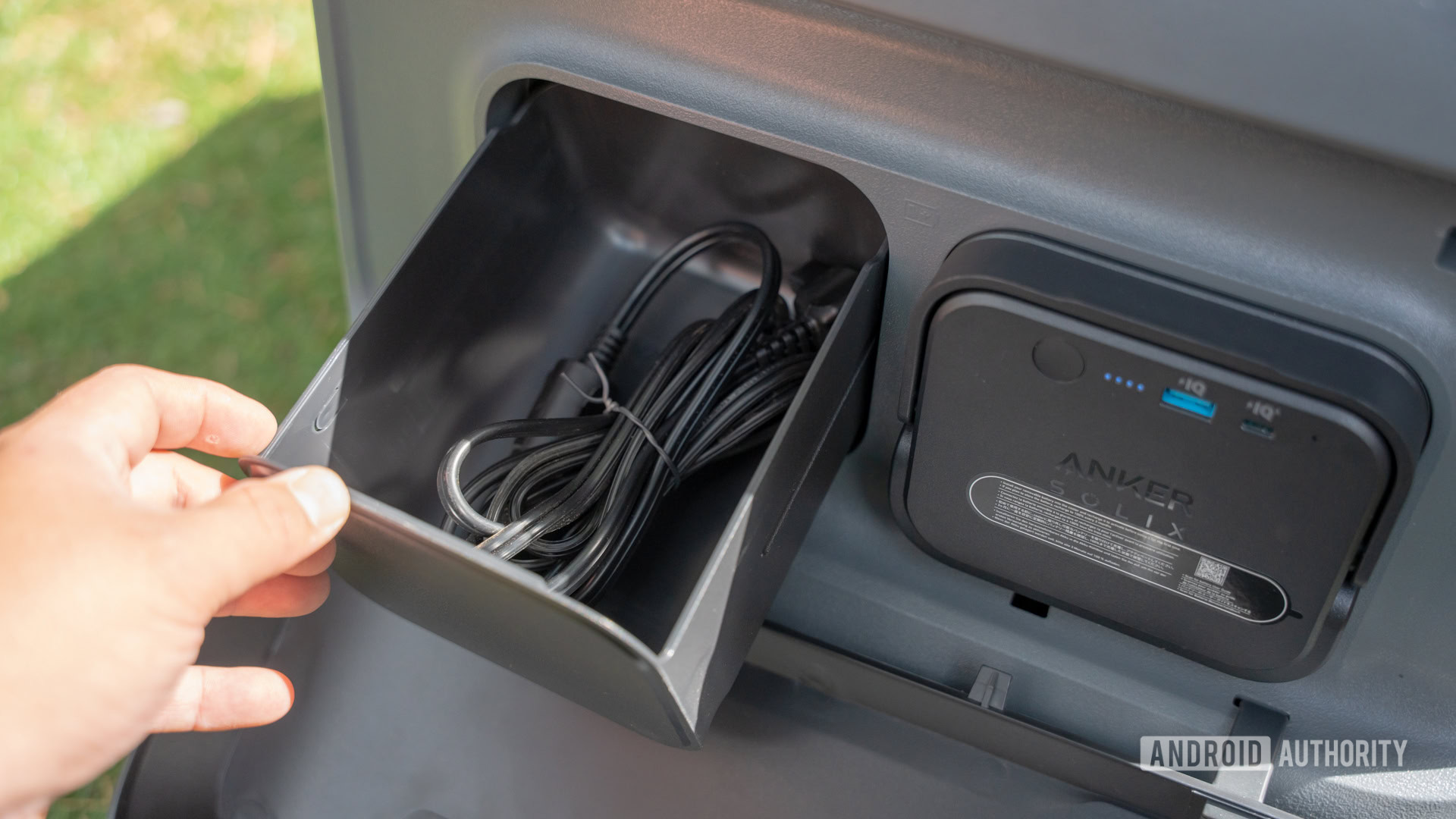 Anker SOLIX EverFrost 2 40L accessory tray