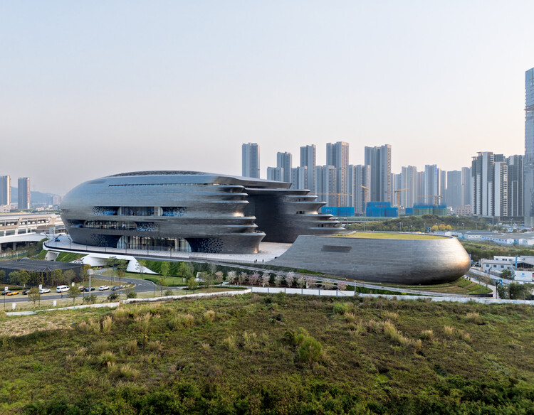 Zaha Hadid Architects Completes the Shenzhen Science & Technology Museum - Image 8 of 18