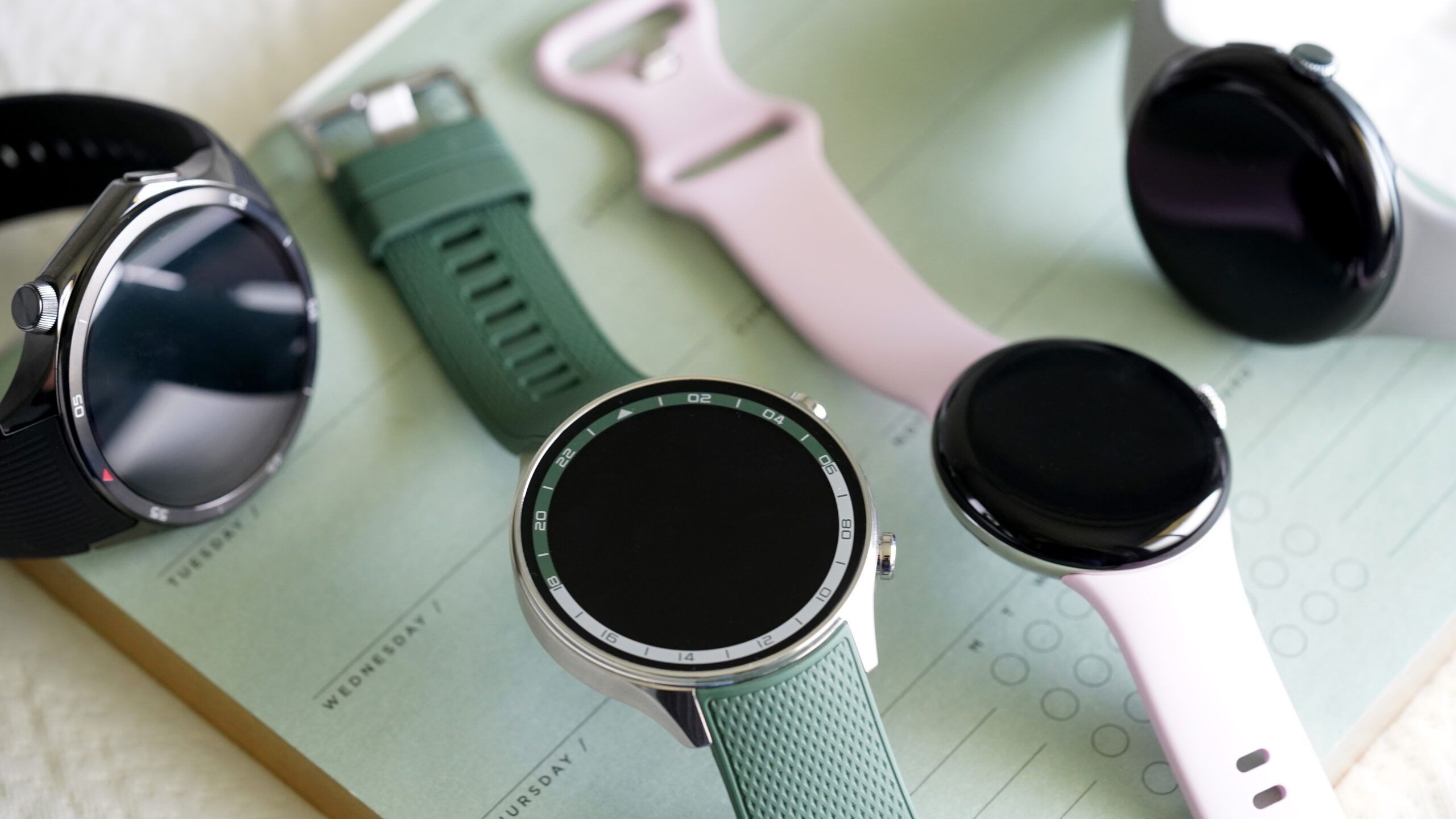 OnePlus Watch 2R vs Pixel Watch 3 OnePlus Watch 2R vs Pixel Watch 3