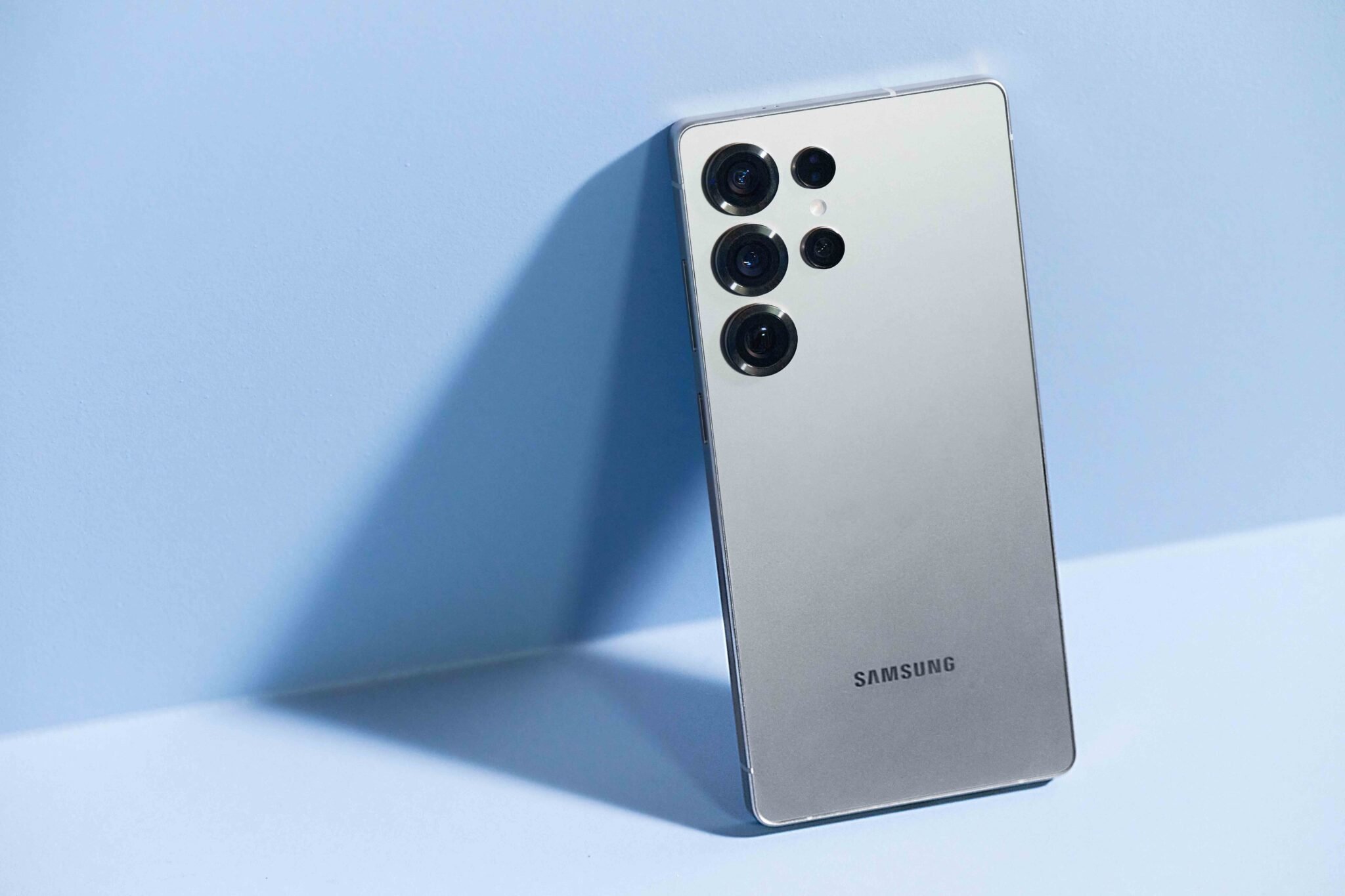Samsung Galaxy S25 Ultra Price Has Never Been This Low Before 3