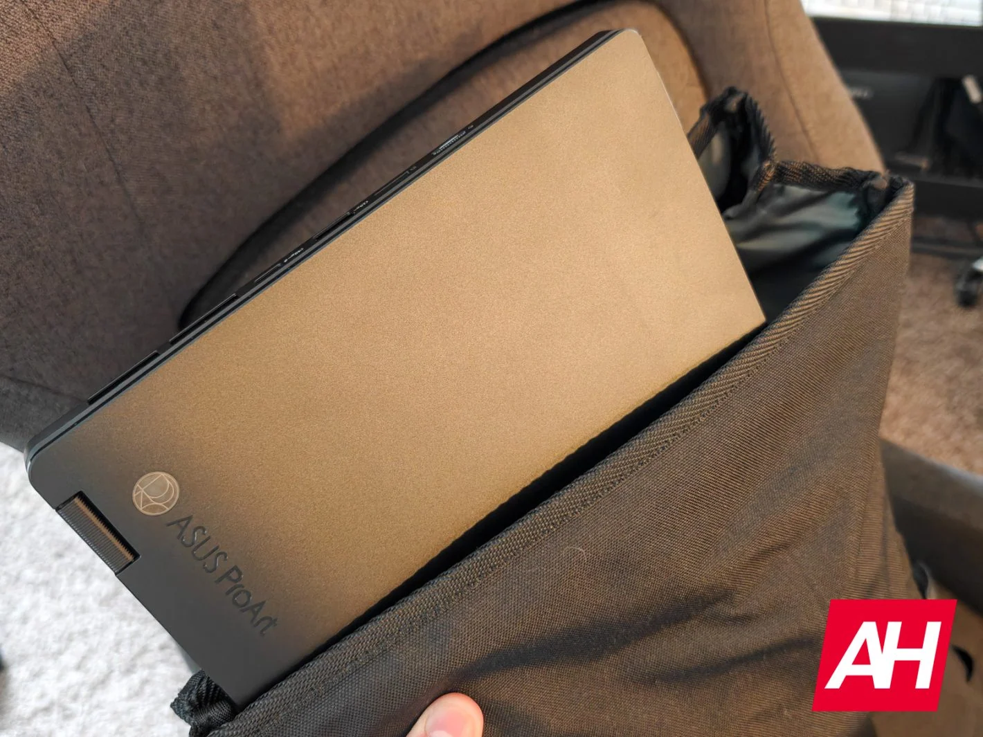 ASUS ProArt PX13 Review AM AH 02