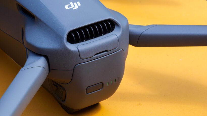 dji mavic 4 pro battery close-up