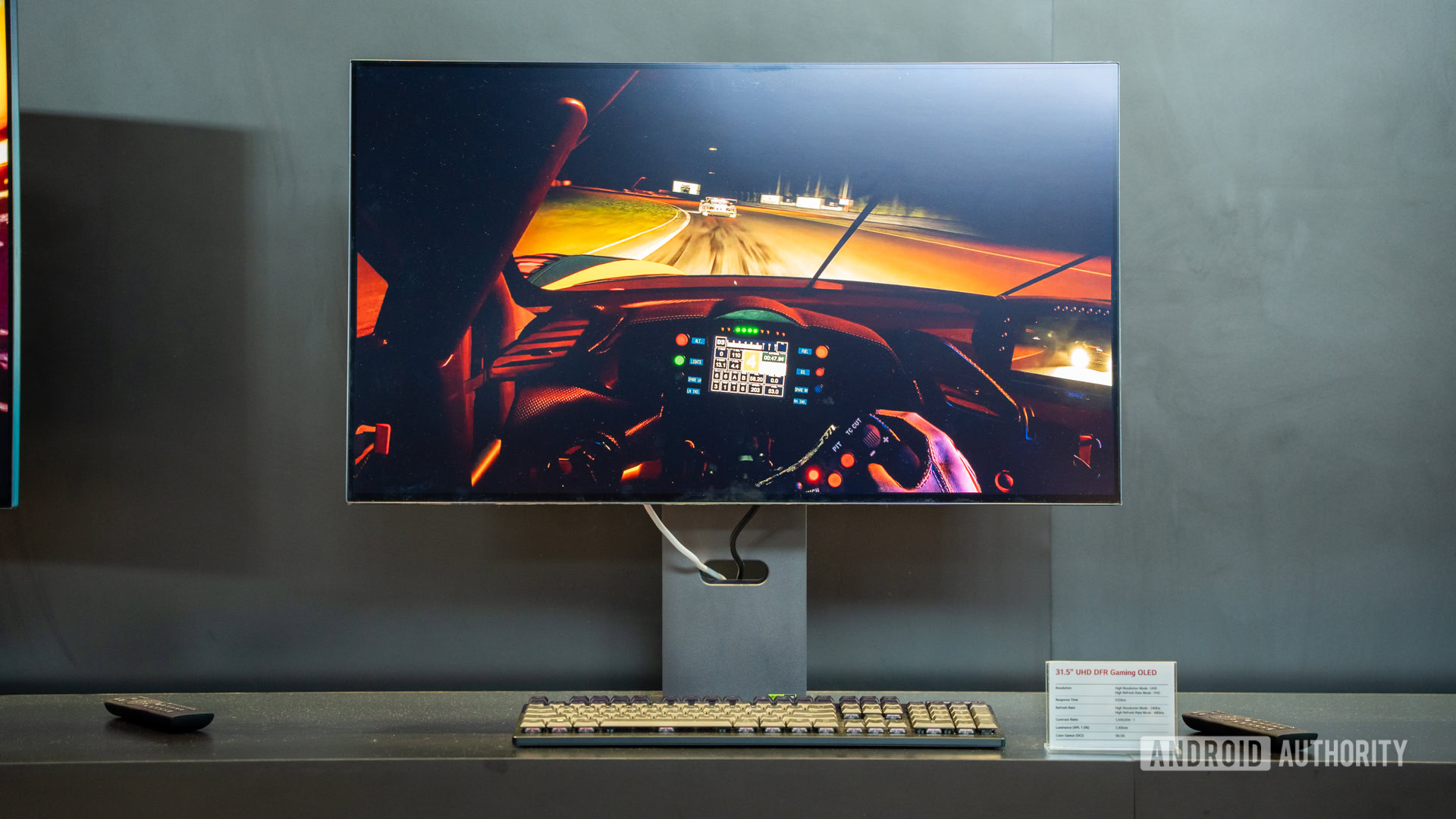 LG 32 Inch UltraGear OLED Dual Mode 1