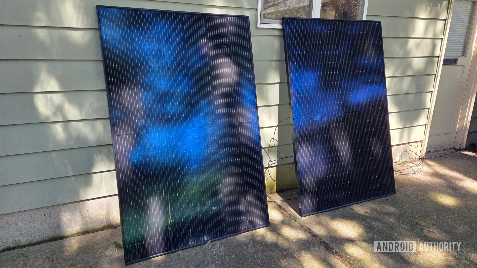 Anker SOLIX Rigid Solar Panels Anker SOLIX Rigid Solar Panels