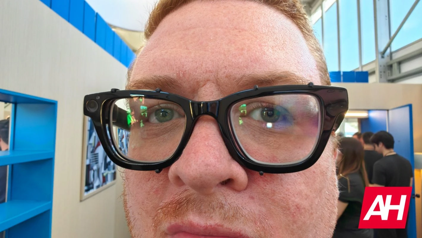 Google Android XR Glasses AH 3