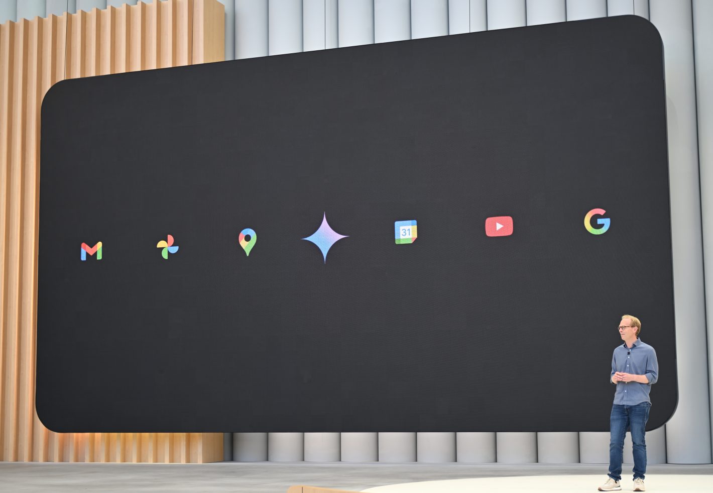 Gemini Universal Assistant