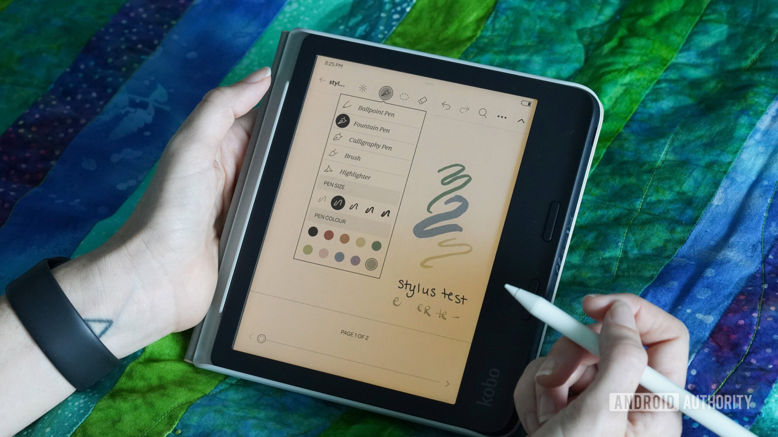 Kobo Libra Colour Stylus Test A user tests the stylus on their Kobo Libra Colour.