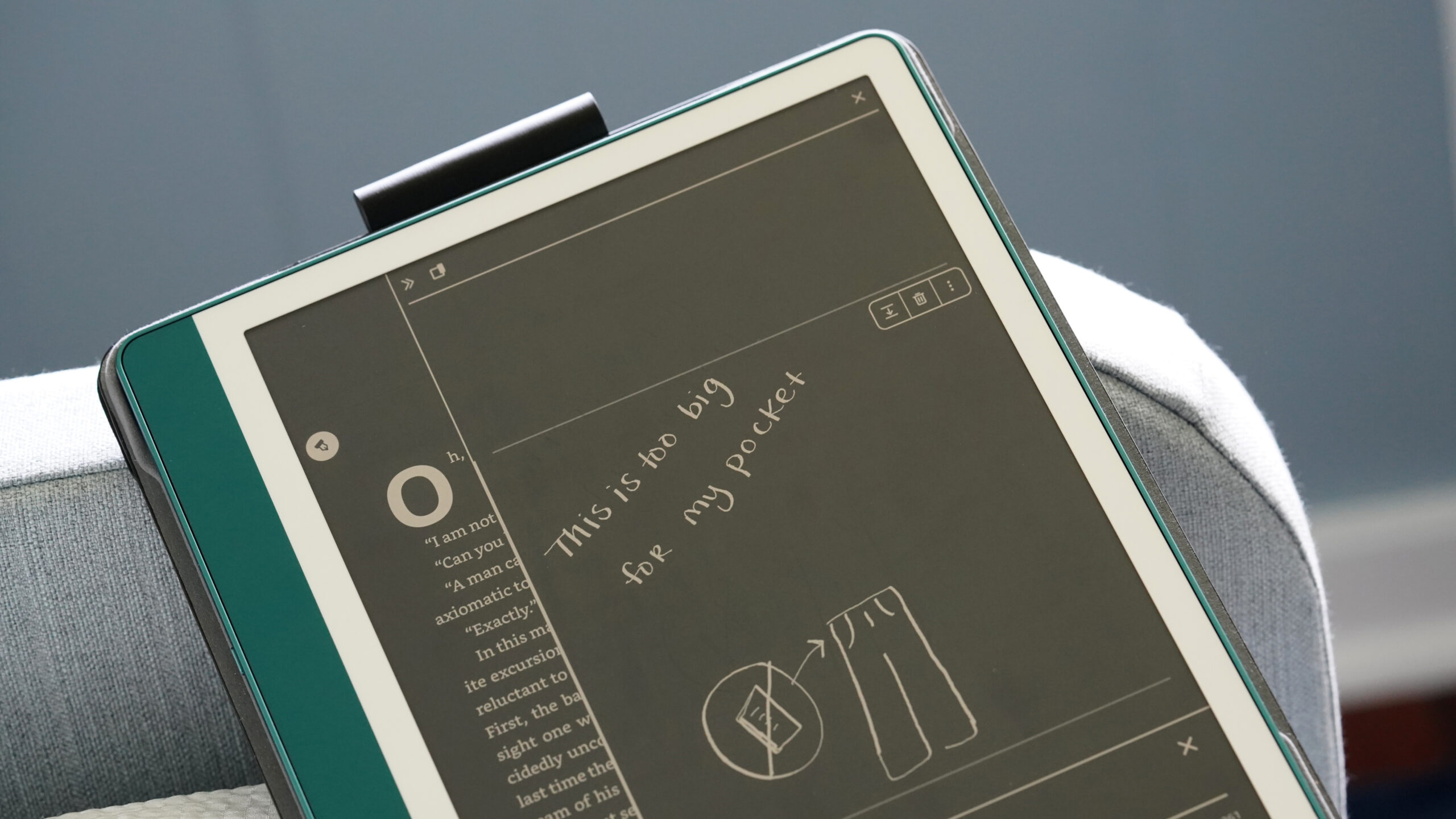 Kindle Scribe Stylus Test A Kindle Scribe displays a user's doodle.