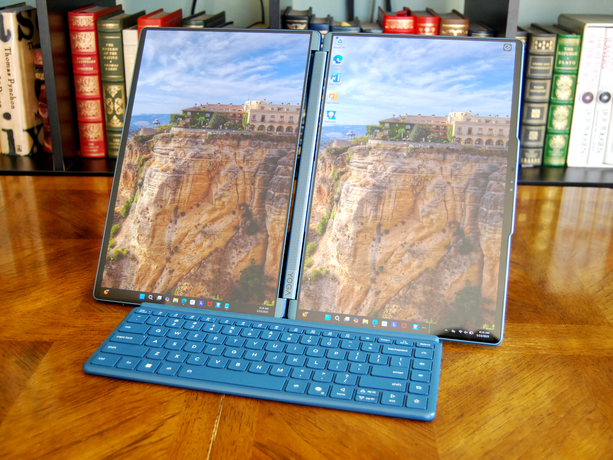 Lenovo Yoga Book 9i 14