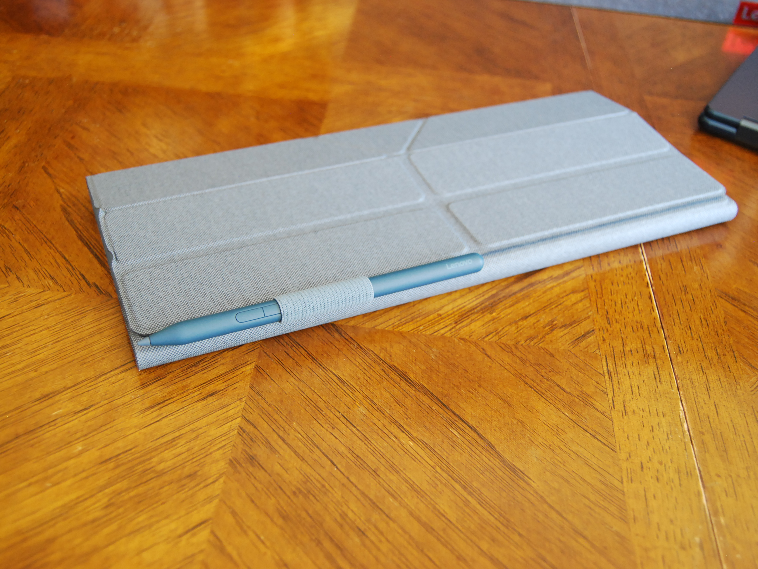 Lenovo Yoga Book 9i 14