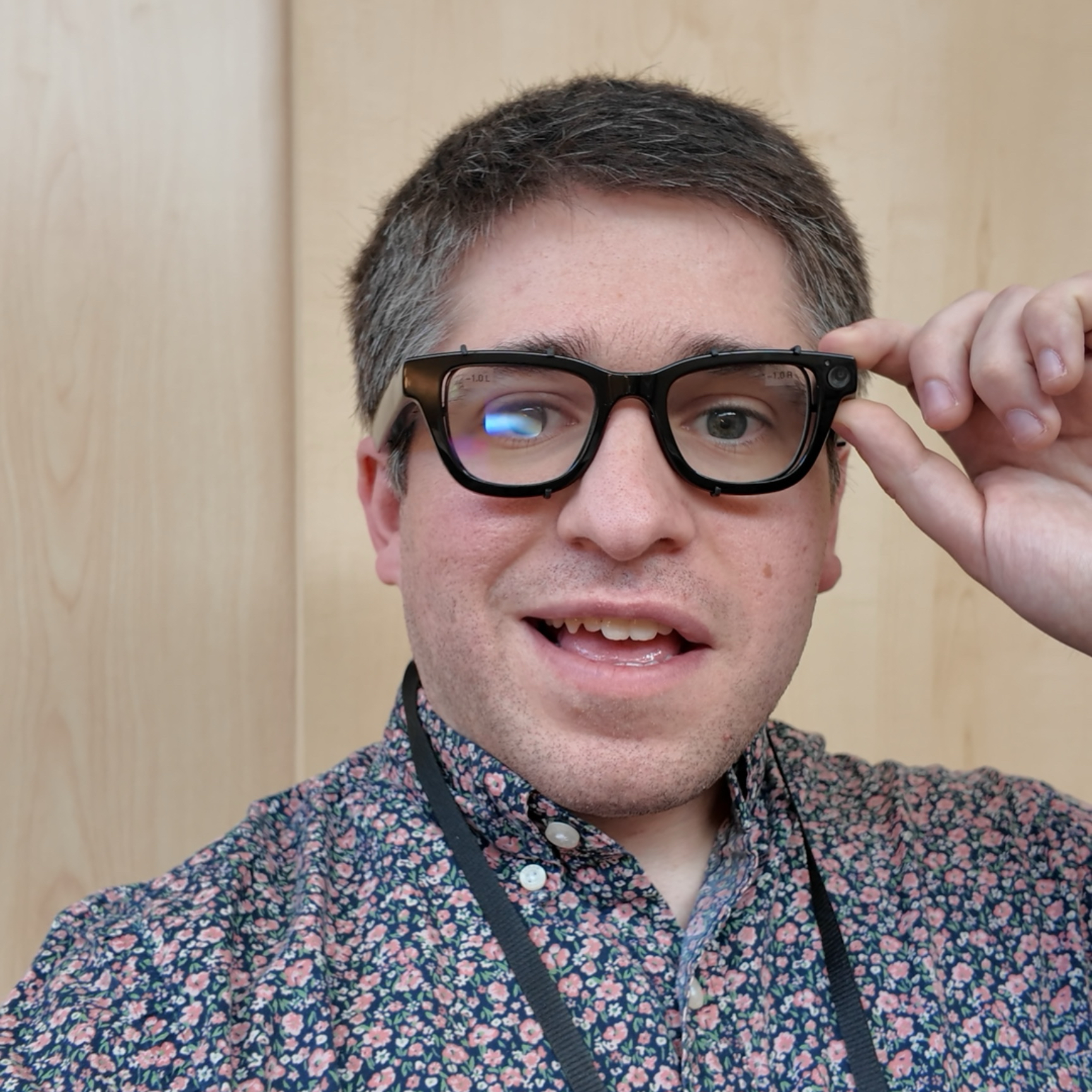 Android XR prototype smart glasses