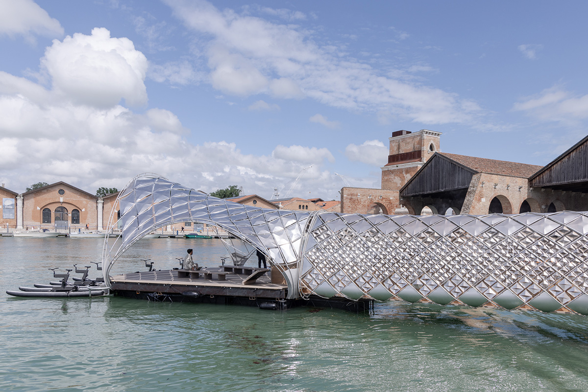 The Norman Foster Foundation and Porsche install a shimmering modular transportation hub in Venice 