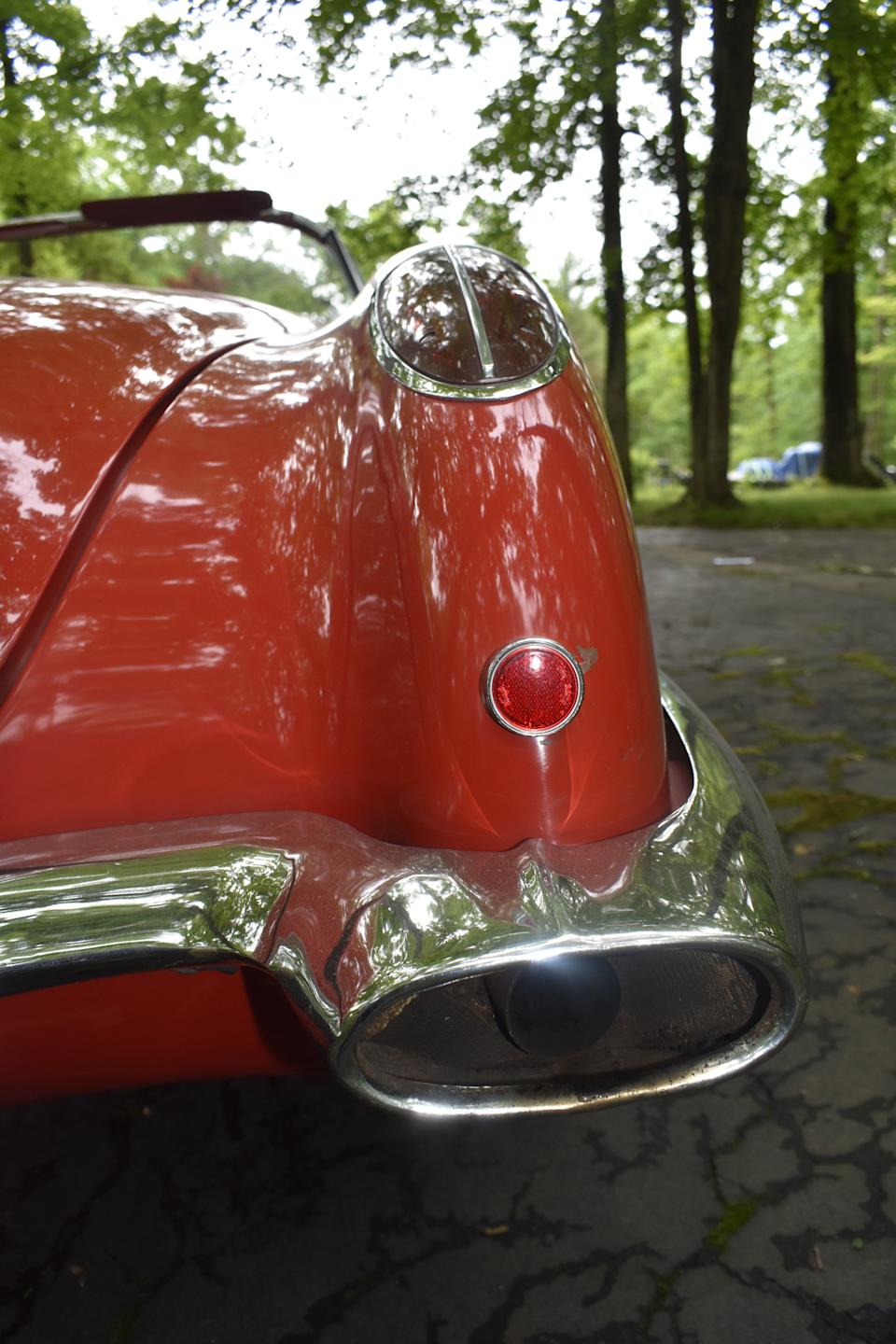 The 1959 Corvette's taillight.