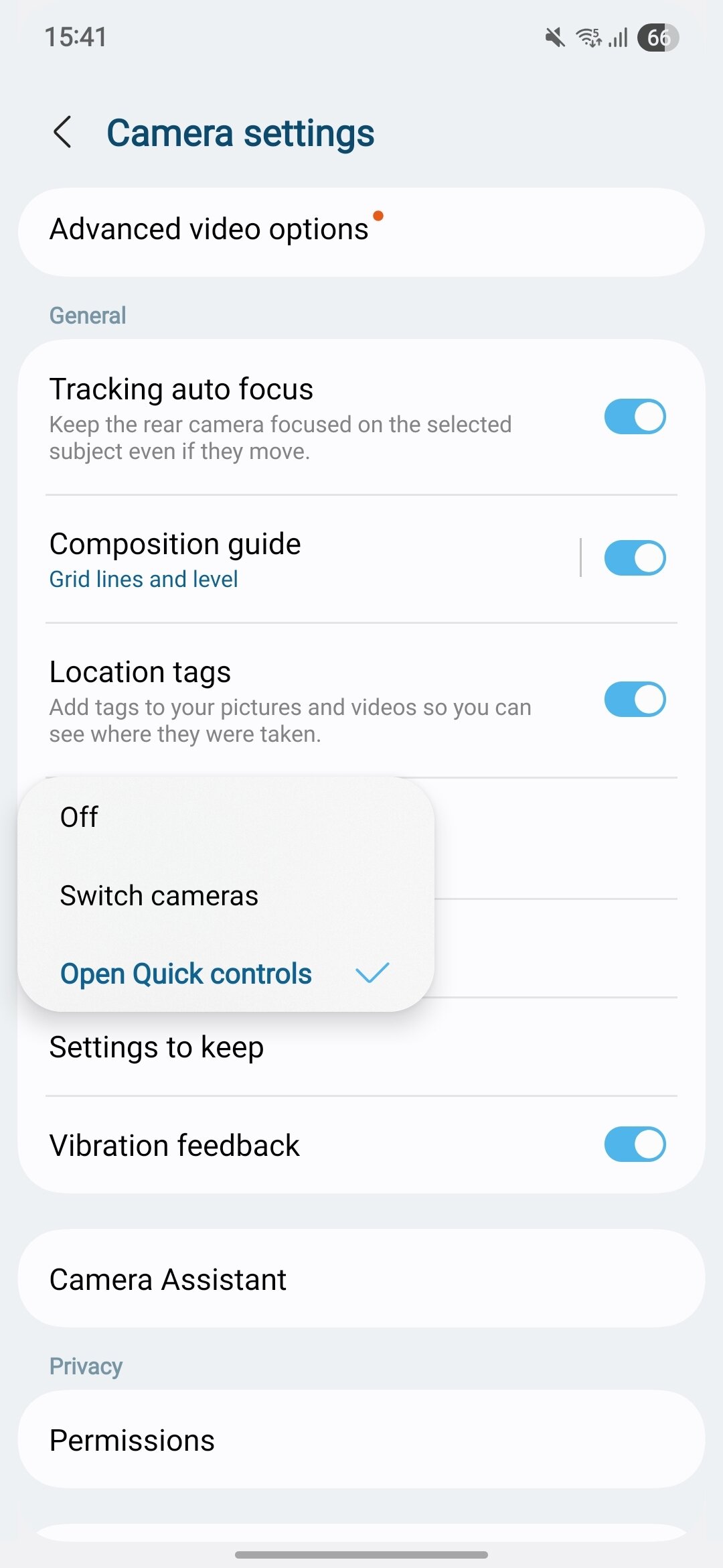 A screenshot of the camera app in One UI 8