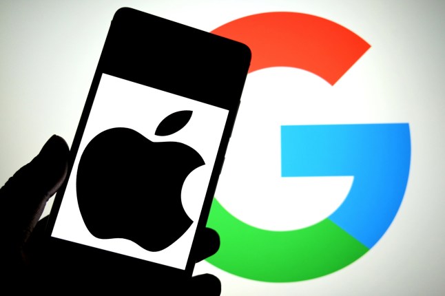 INDIA - 2025/05/22: In this photo illustration, an Apple logo is seen displayed on a smartphone with a Google logo in the background. (Photo Illustration by Avishek Das/SOPA Images/LightRocket via Getty Images)