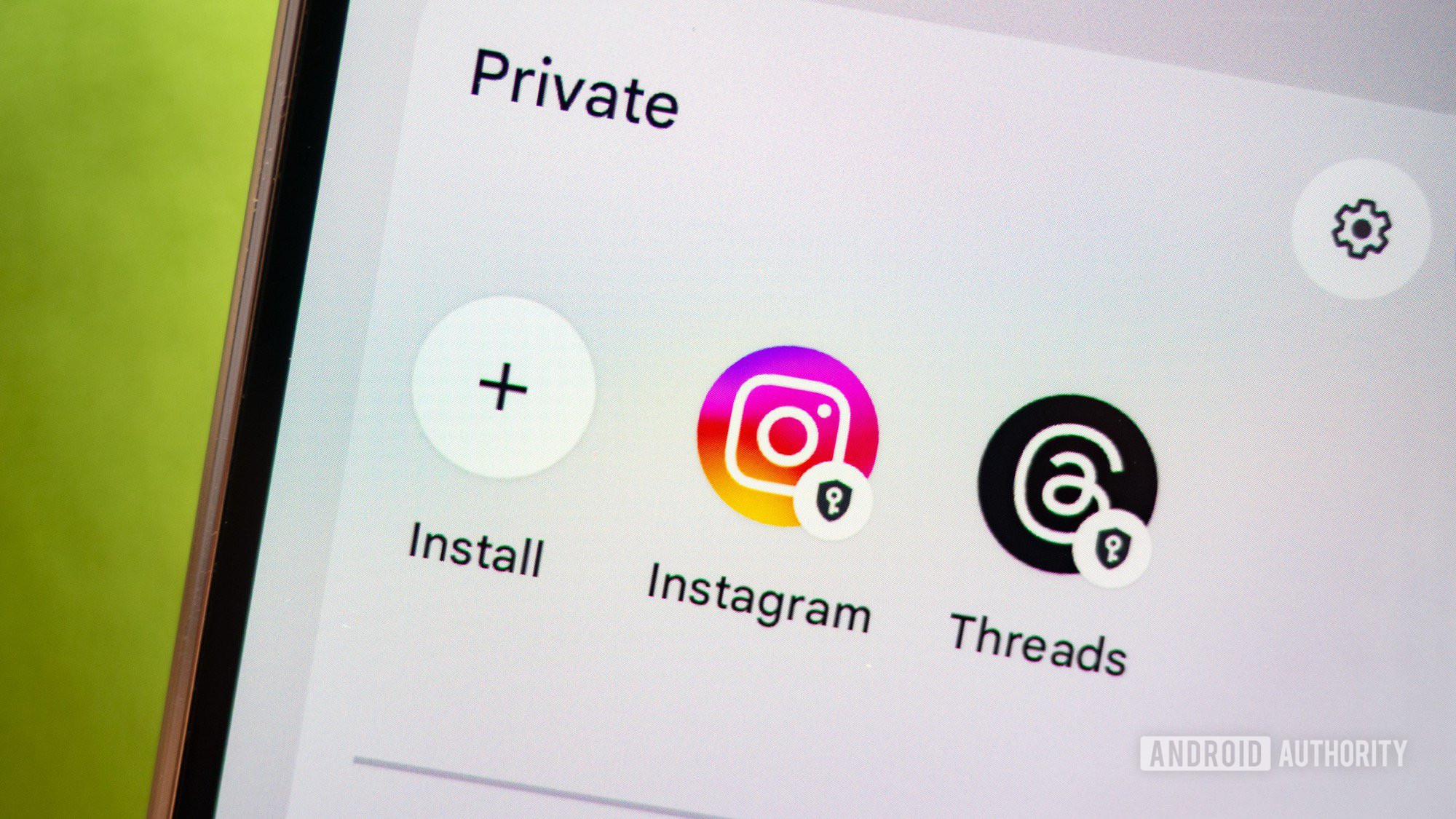 android 15 pixel private space distracting apps instagram threads android 15 pixel private space distracting apps instagram threads