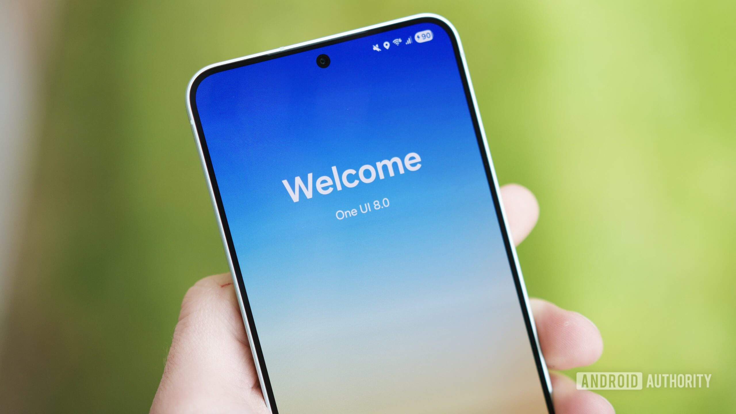 samsung one ui 8 welcome page 2 One UI 8 "Welcome" page on a Galaxy S25.