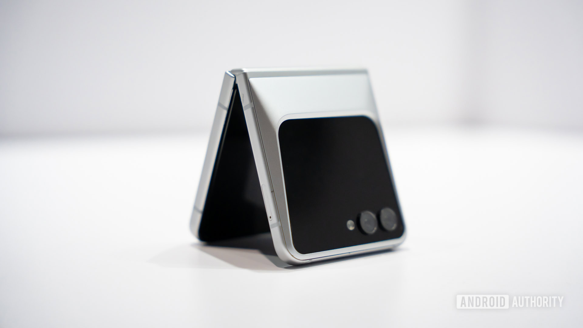 Samsung Polygon Foldable concept at Display Week 2025 2 Samsung Polygon Foldable concept at Display Week 2025 2