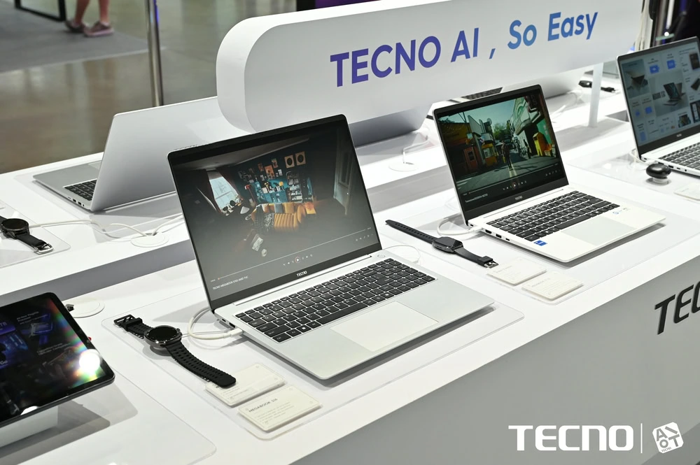 TECNO MEGABOOK S16 3