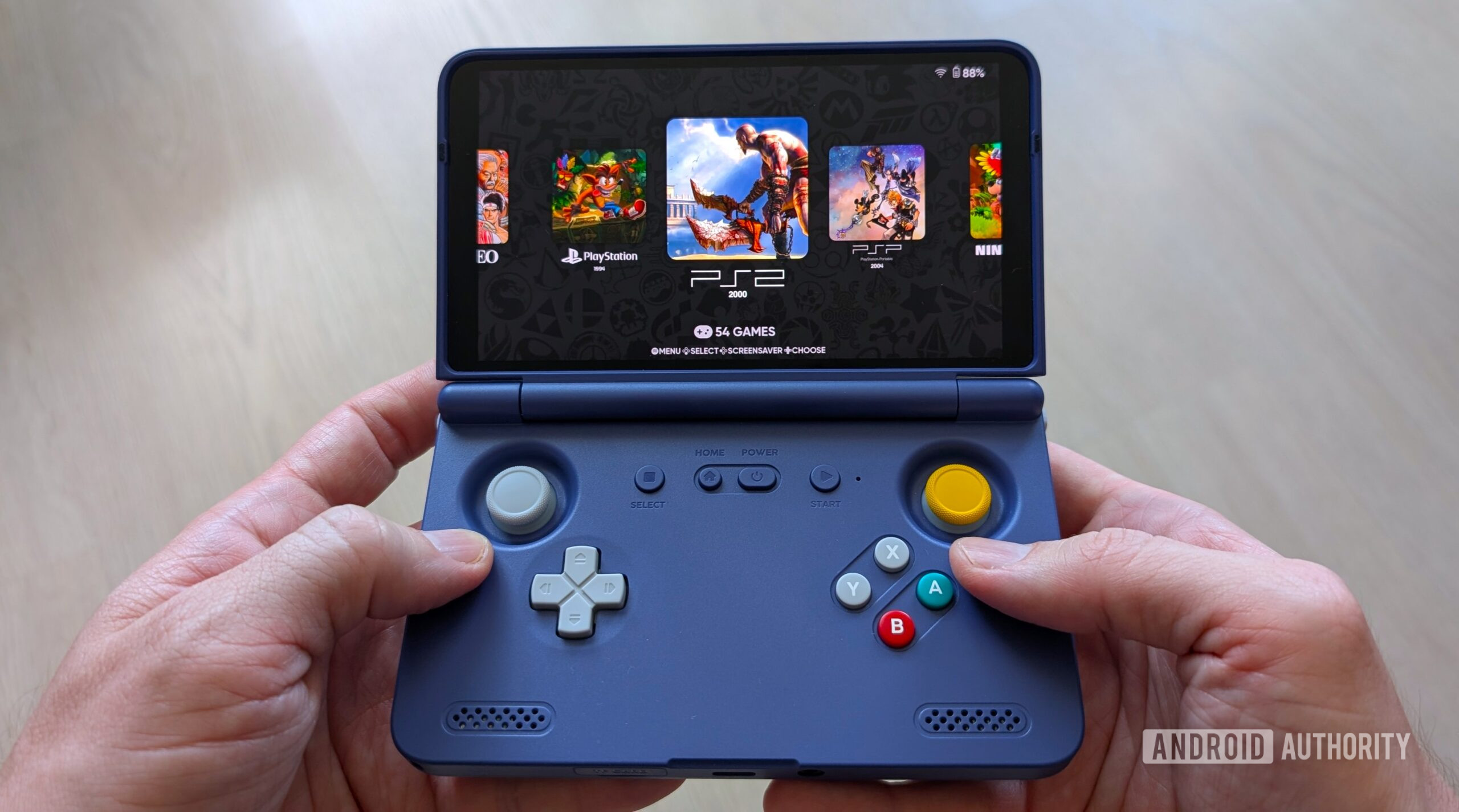 Retroid Pocket Flip 2 in hands ES DE PS2 Retroid Pocket Flip 2 in hands ES DE PS2