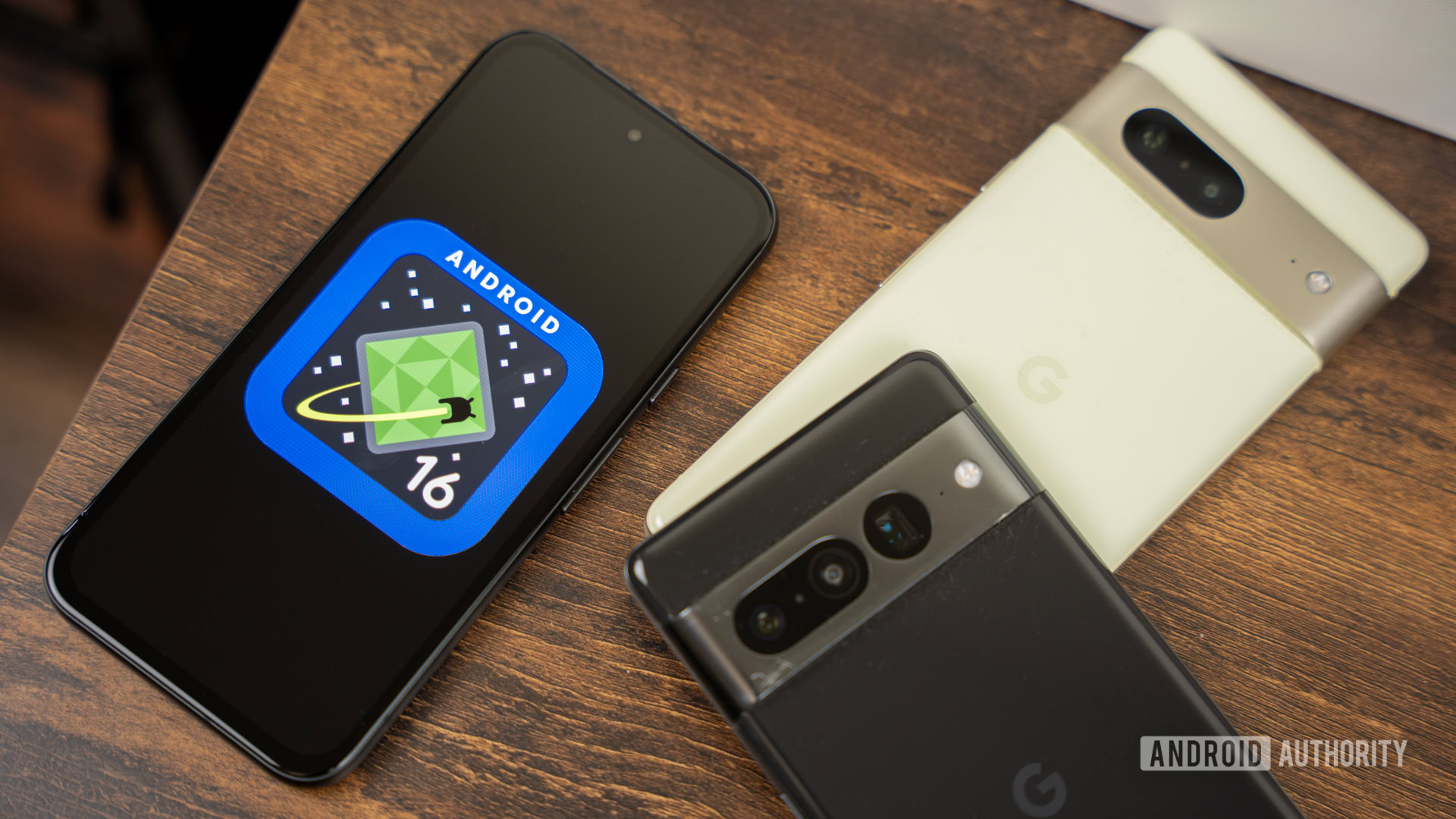 Android 16 logo on smartphone 03 Android 16 logo on smartphone 03