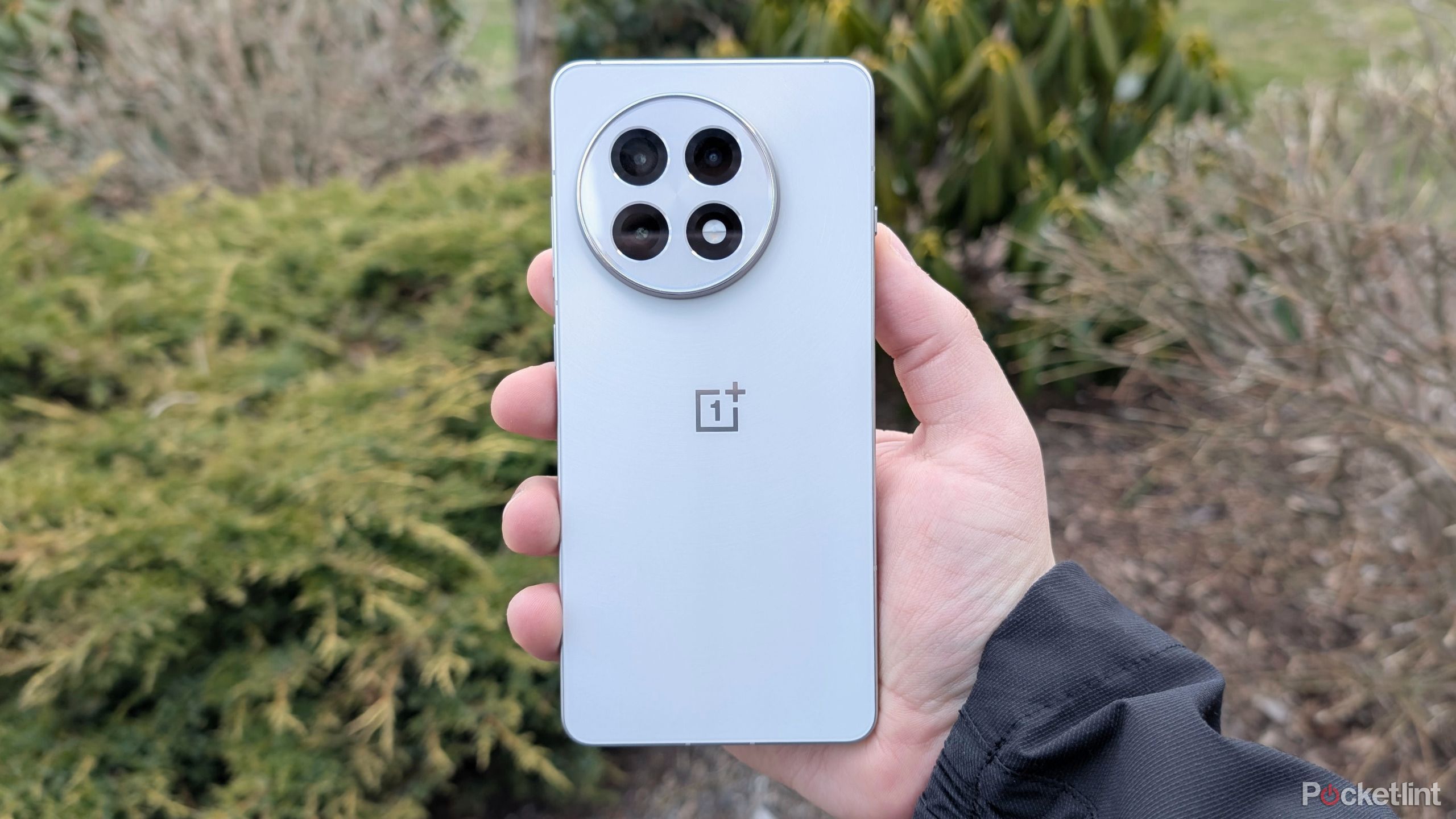OnePlus 13R beauty shot