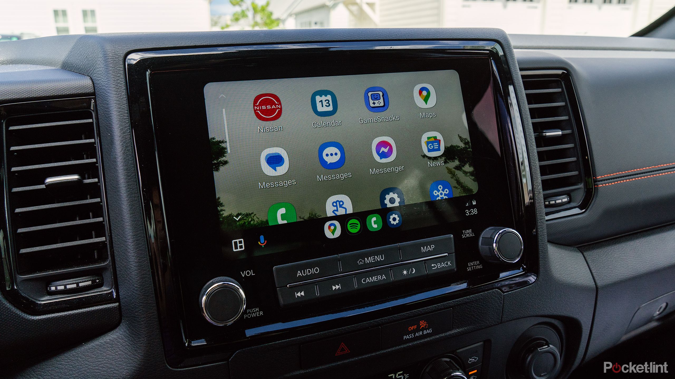 Android Auto on a Nissan pickup