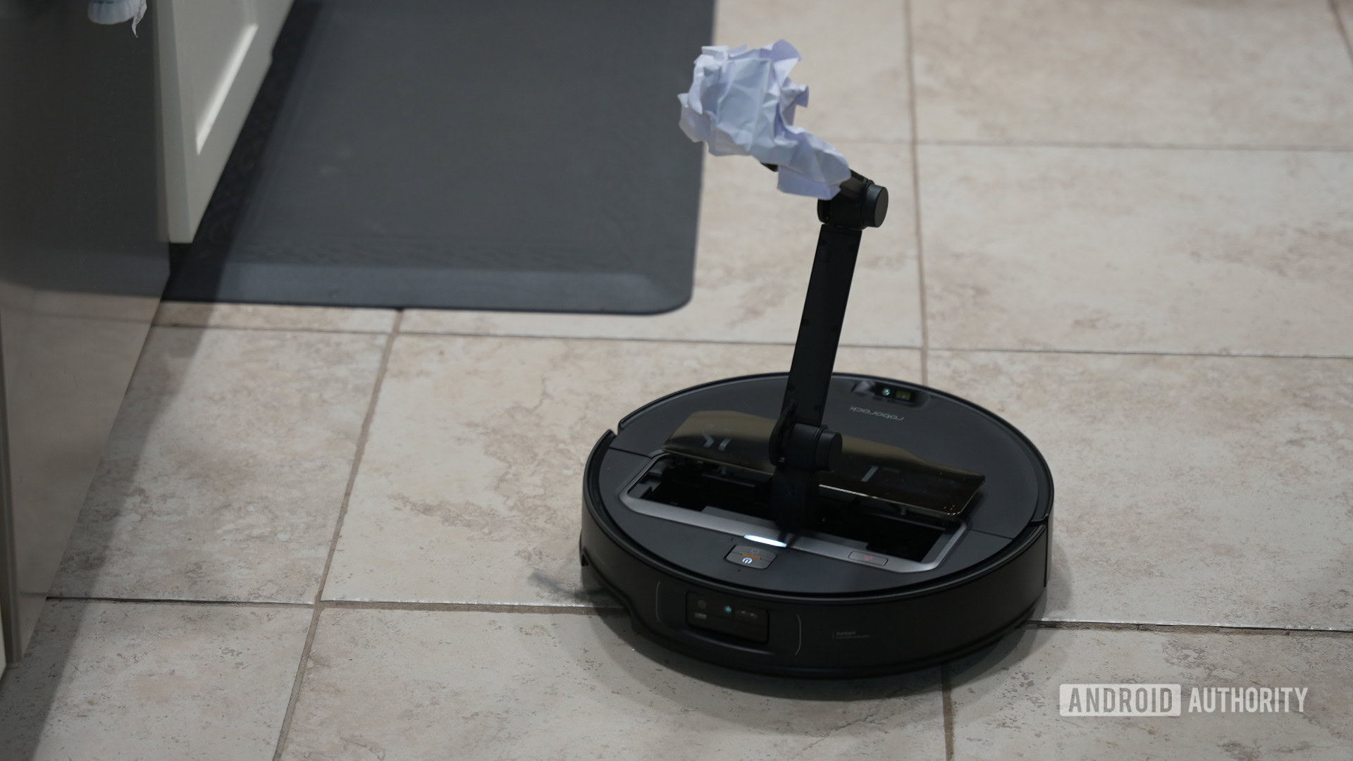 Roborock Saros Z70 garbage travel Roborock Saros Z70 garbage travel