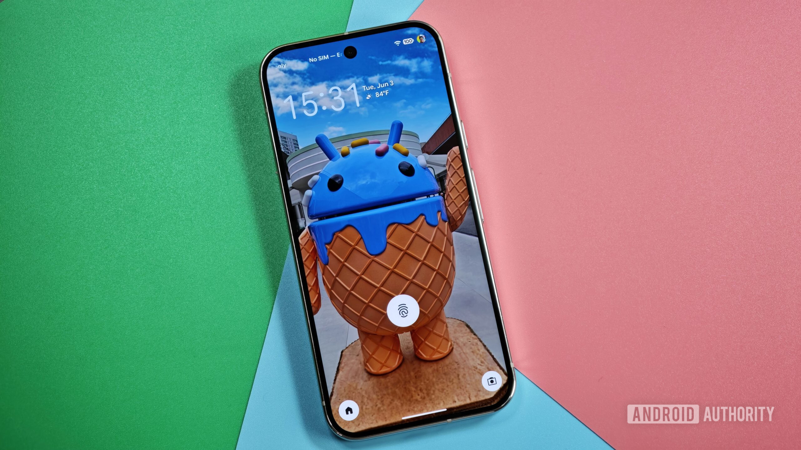 Android 16 QPR1 lock screen on a Pixel 9 Pro Android 16 QPR1 lock screen on a Pixel 9 Pro