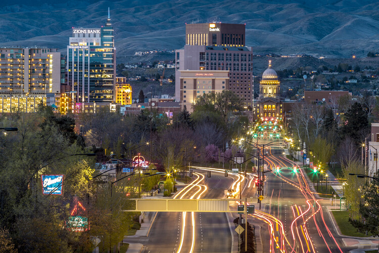 How Will Transportation Work in the Future? A Look at the Rise of Electric Mobility in Cities - Image 1 of 16